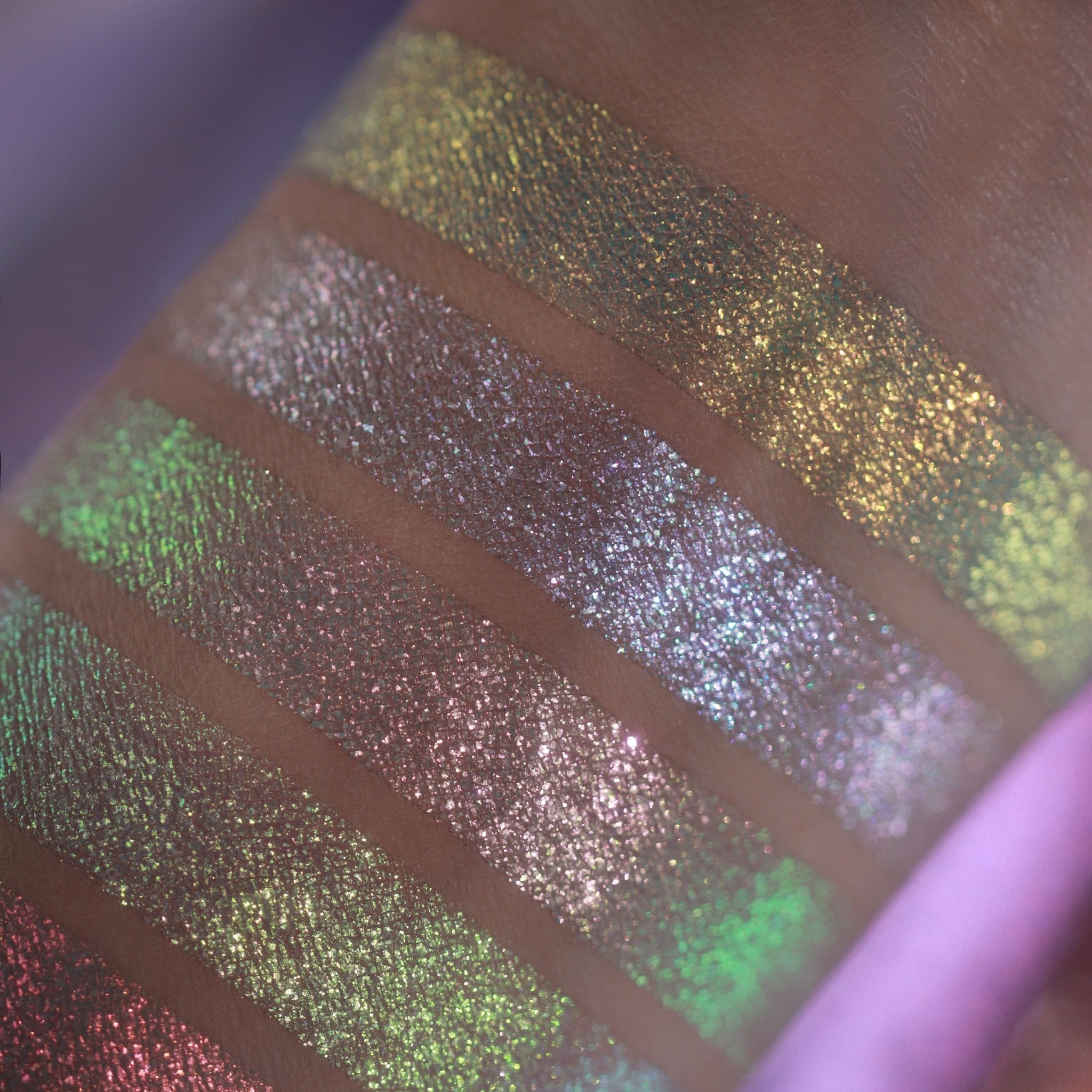 On Topper the World Palette