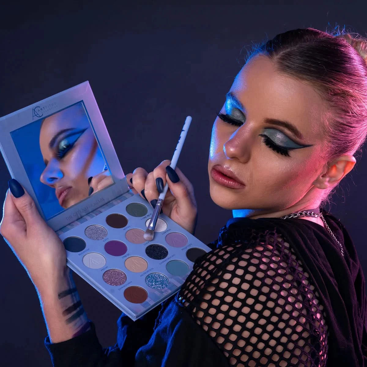 Urban Neutrals Eyeshadow Palette