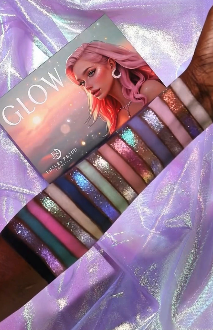 GLOW Eyeshadow Palette