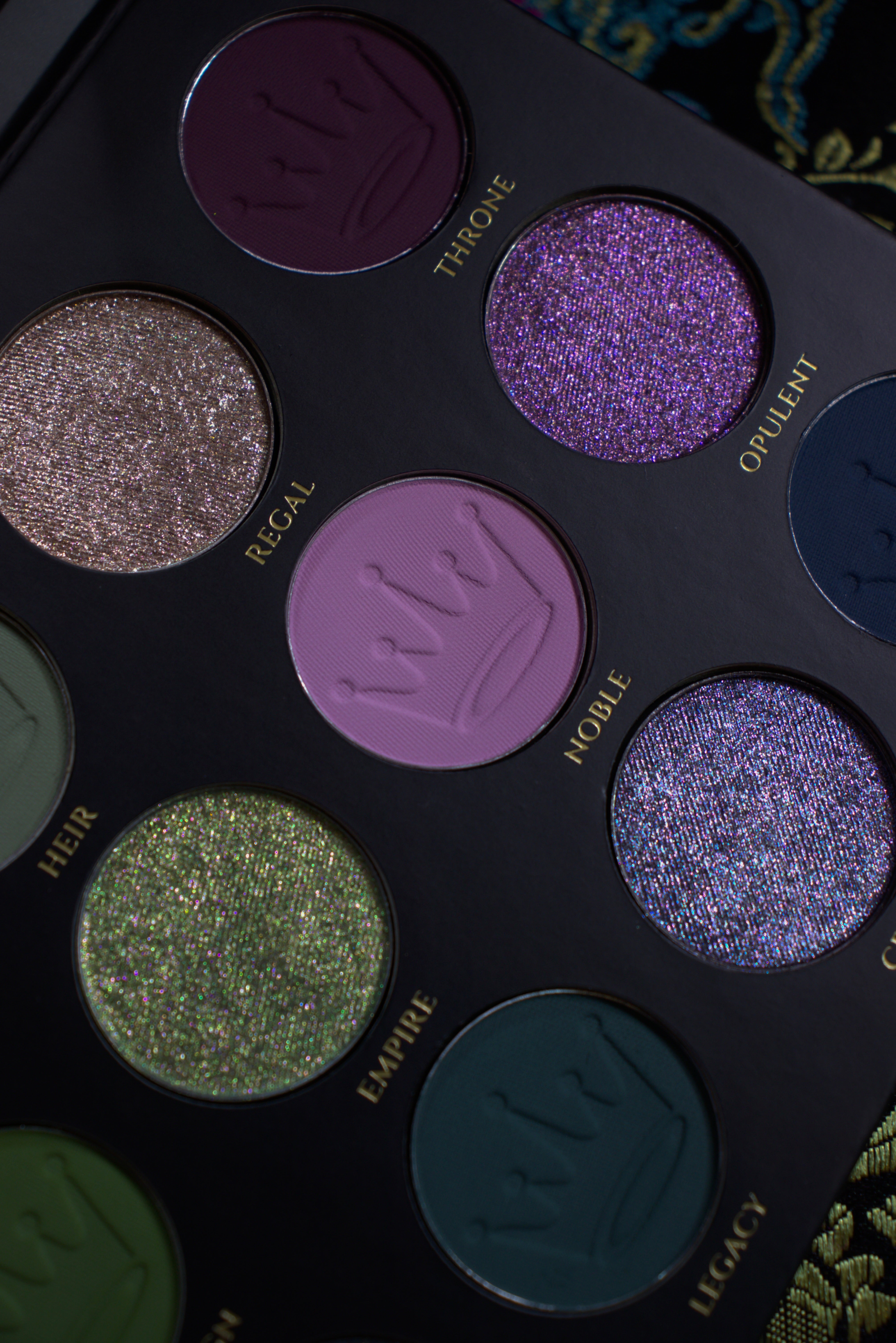 Crown Legacy | Glaminatrix X Monolith | Limited Edition