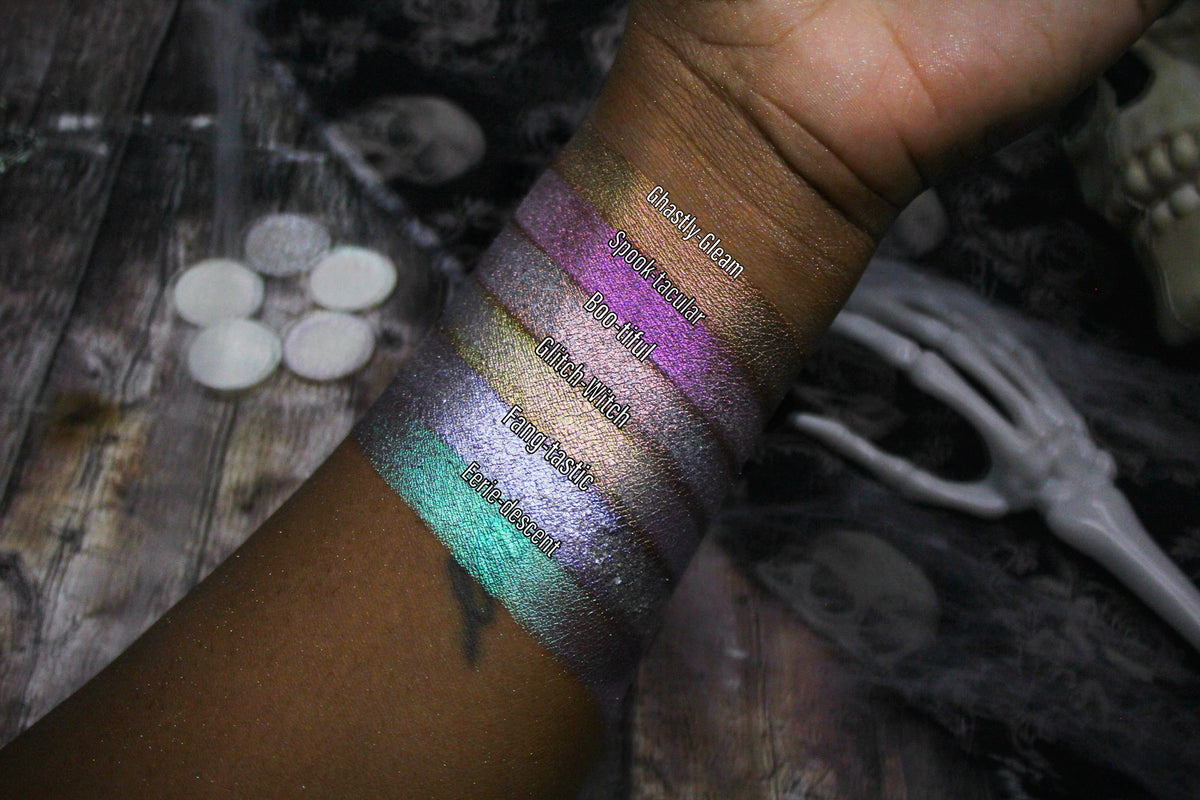 "Fang-Tastic" Single Eyeshadow – Bild 3