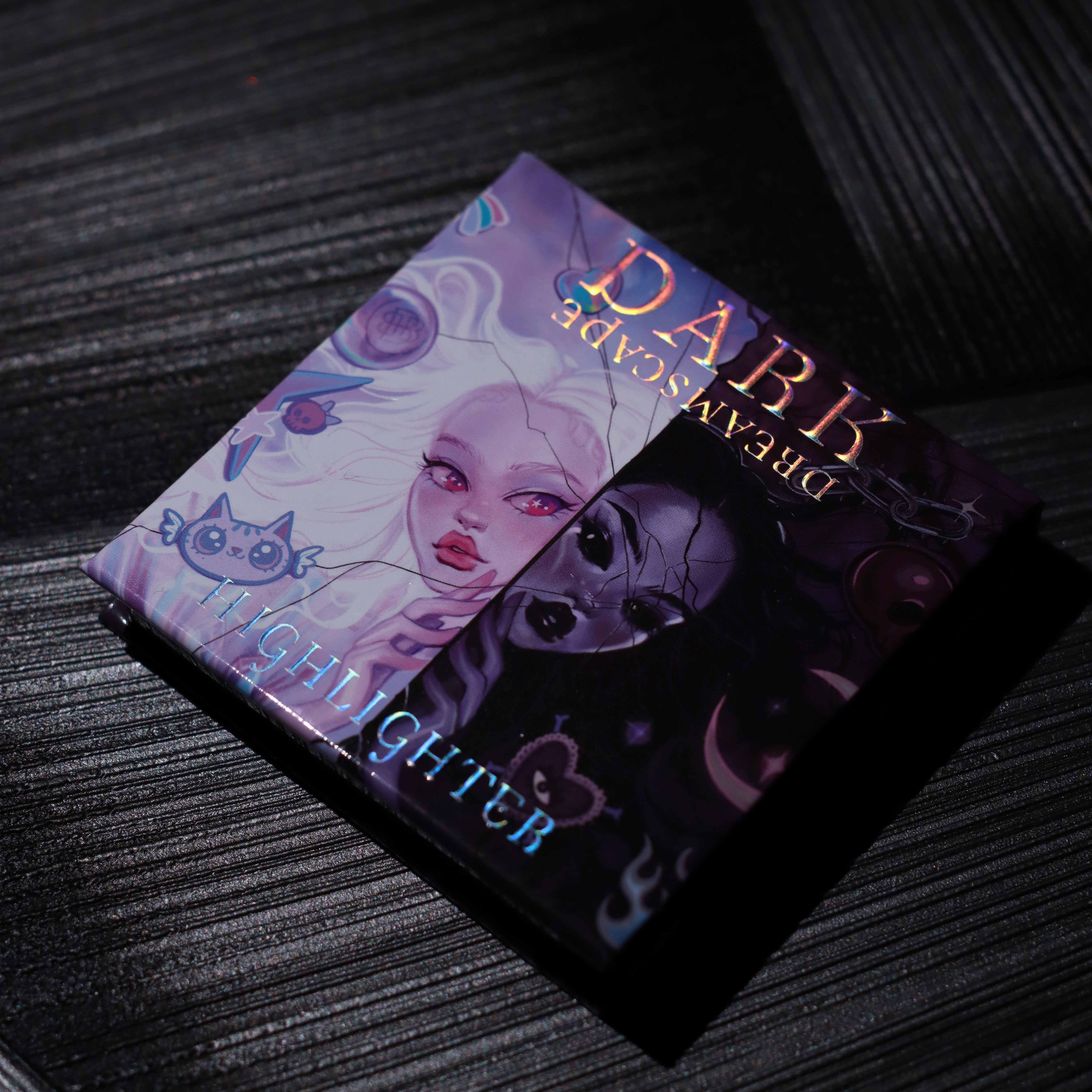 Dark Dreamscape Magnetic Highlighter