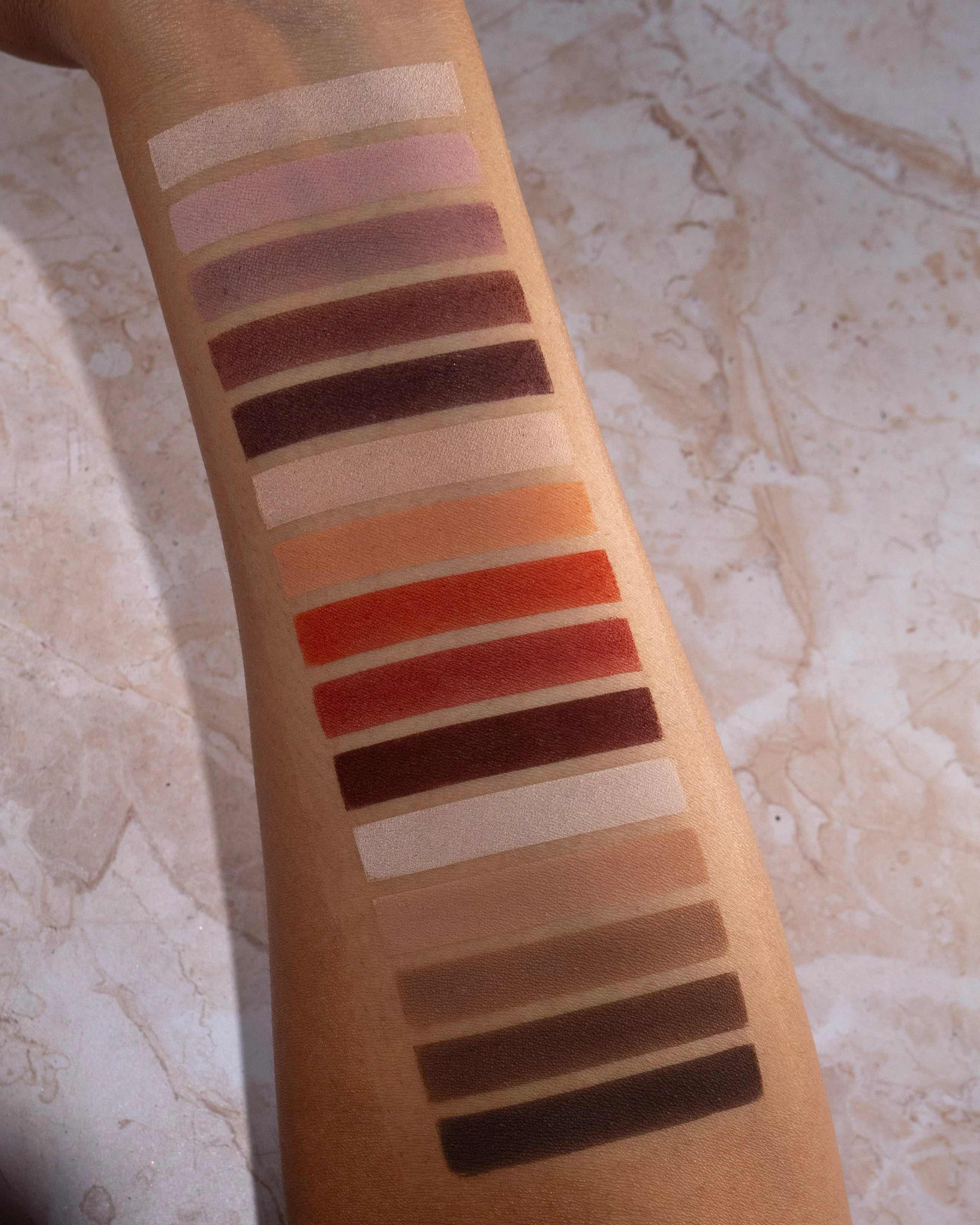 Ellis V2: 30 Pan Matte Palette