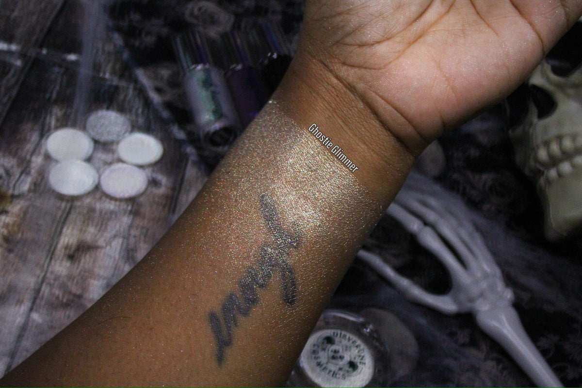 "Ghostie Glimmer" Highlighter – Bild 6