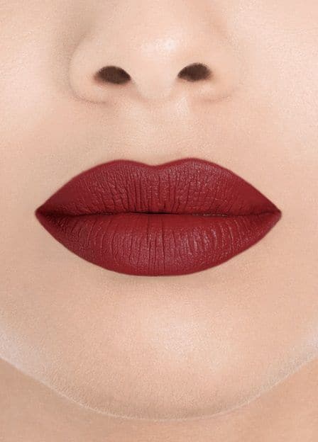 Long lasting liquid lipsticks
