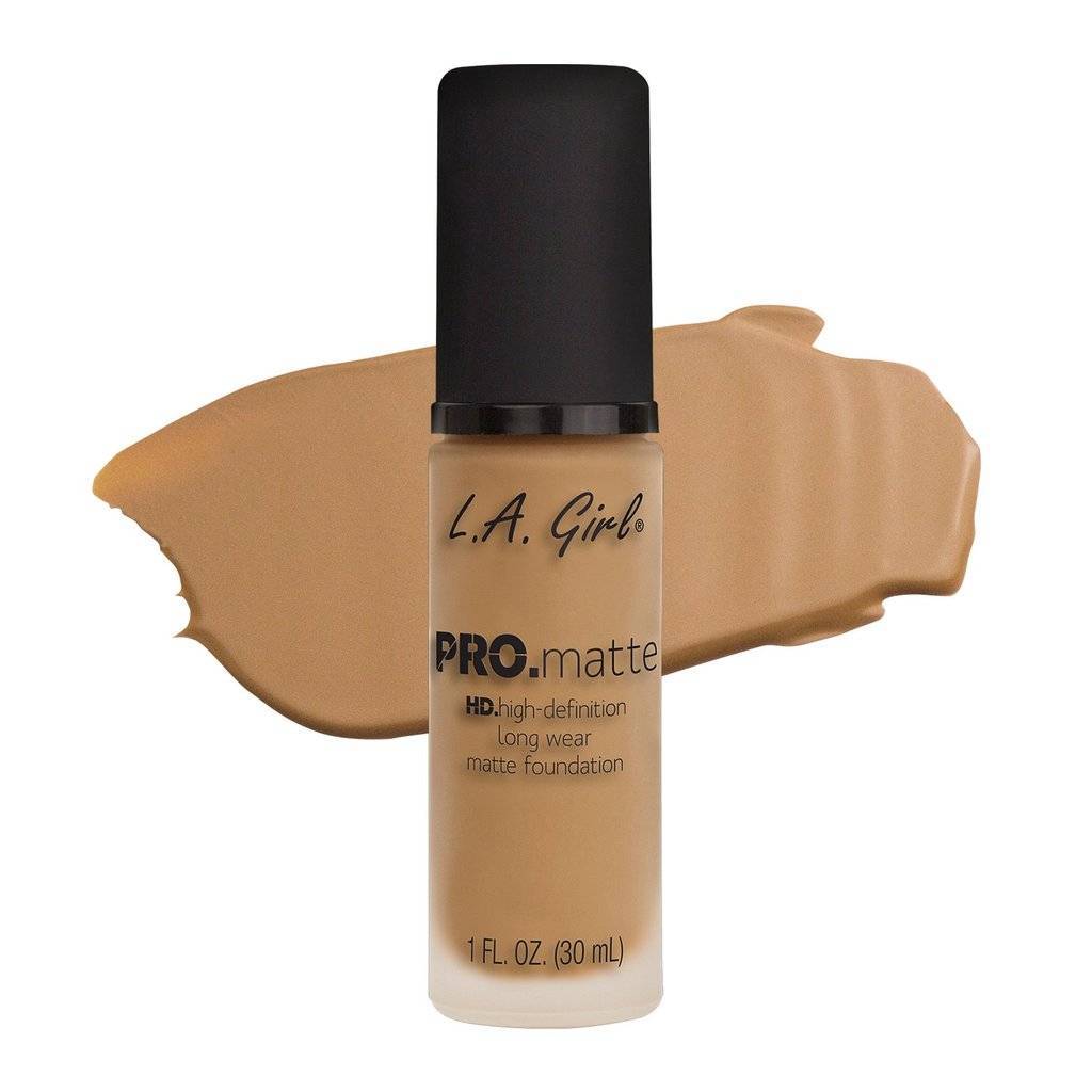 PRO Matte Foundation - Medium Beige