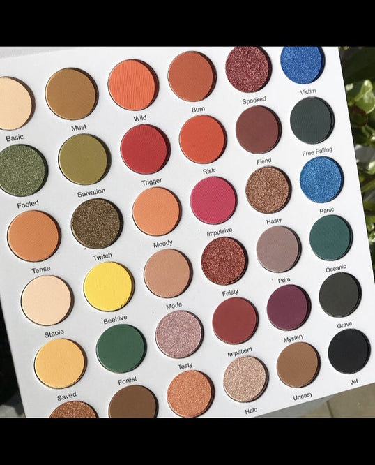 Eyeshadow Palette - On The Edge