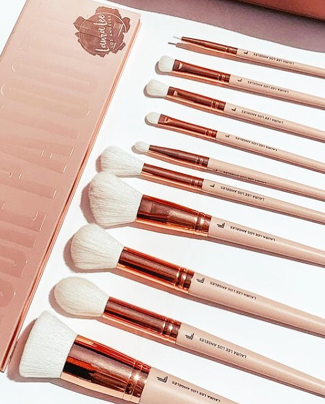 Full brush set & makeup bag