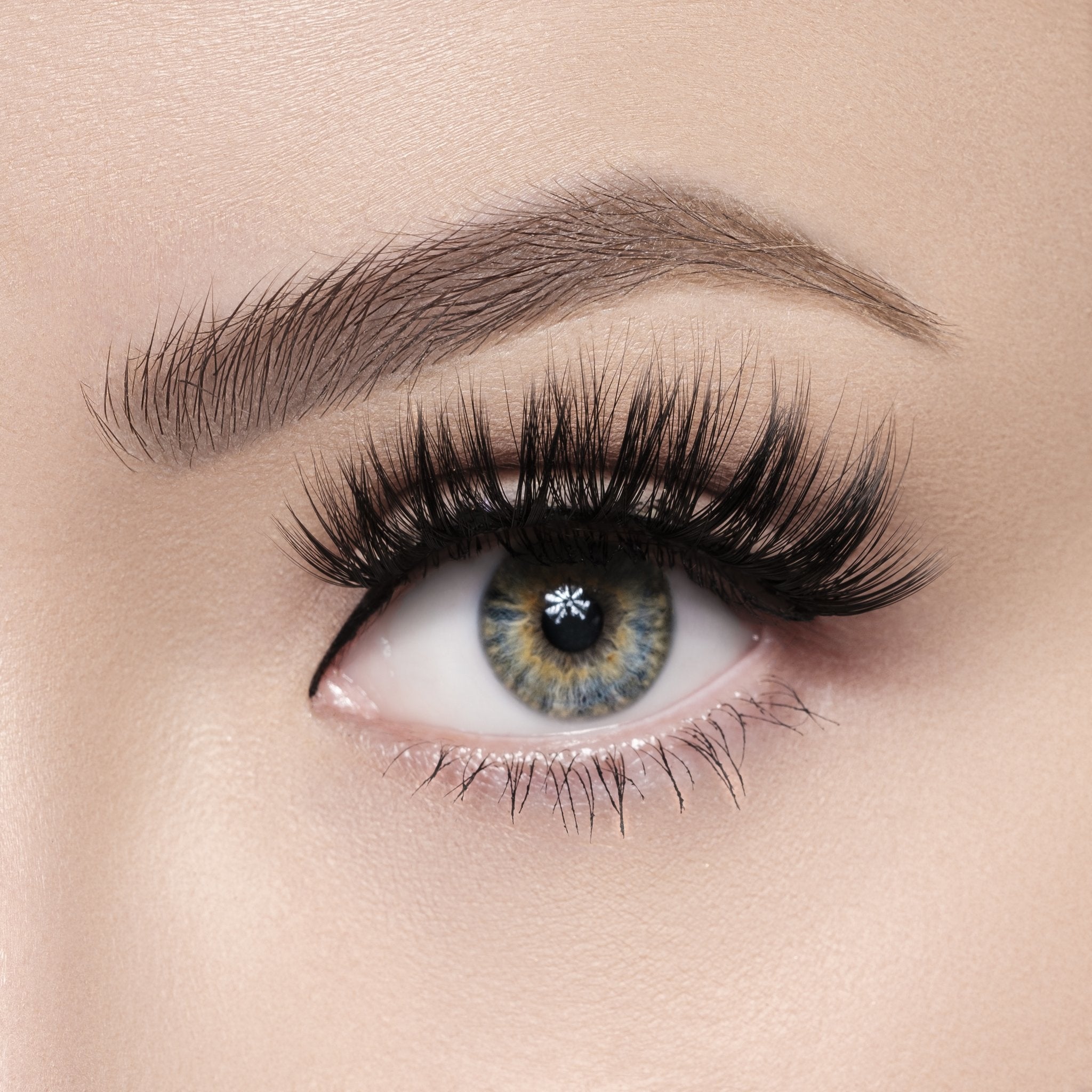 MIKAYLA 3D Faux Lashes - Brand New