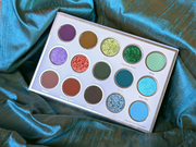 Hidden Peace Eyeshadow Palette