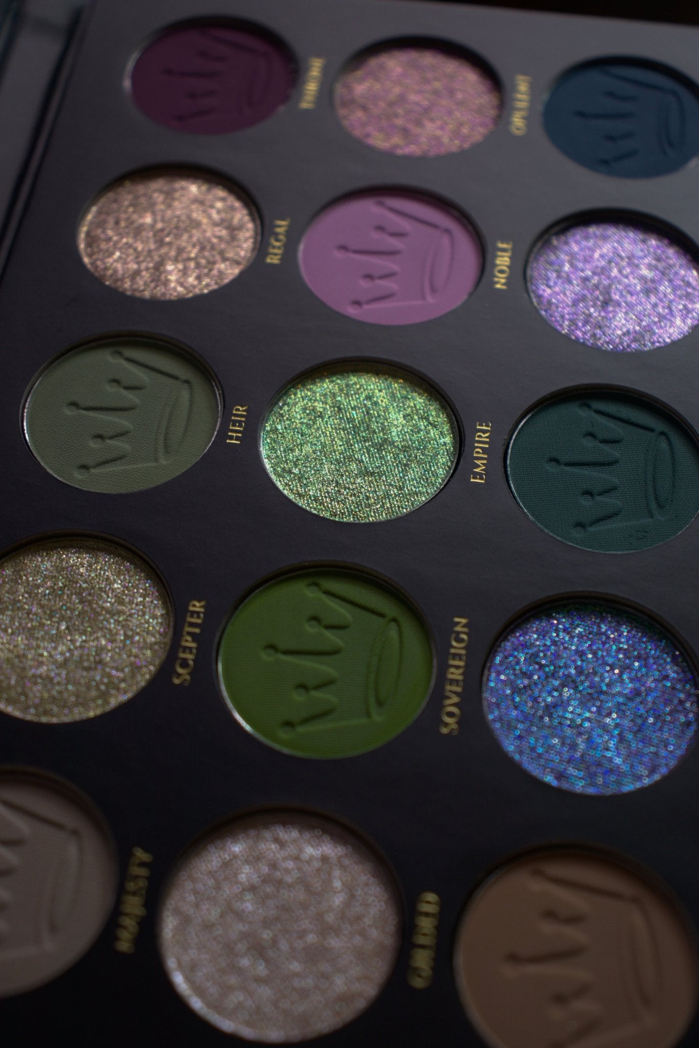 Crown Legacy | Glaminatrix X Monolith | Limited Edition