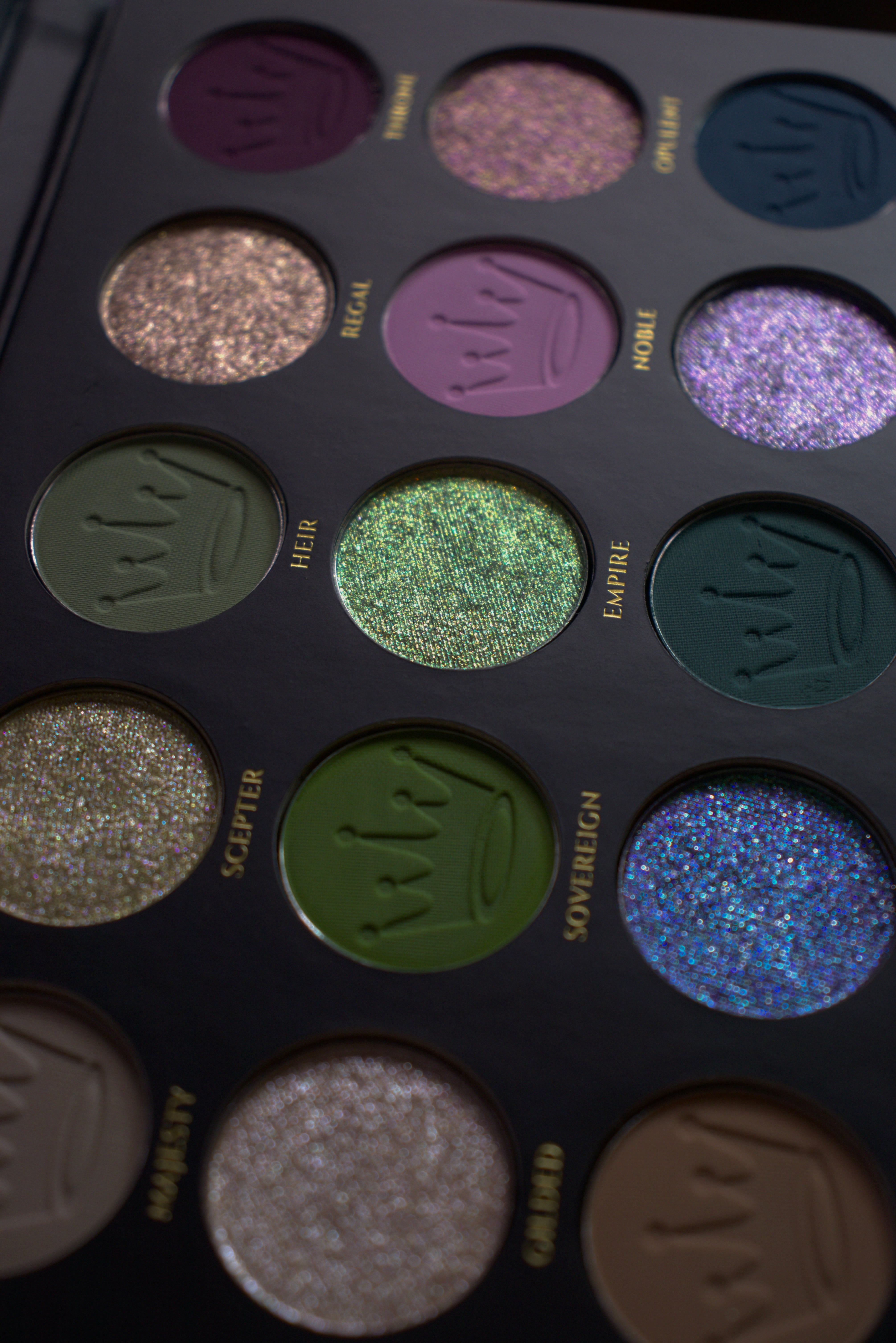 Crown Legacy | Glaminatrix X Monolith | Limited Edition