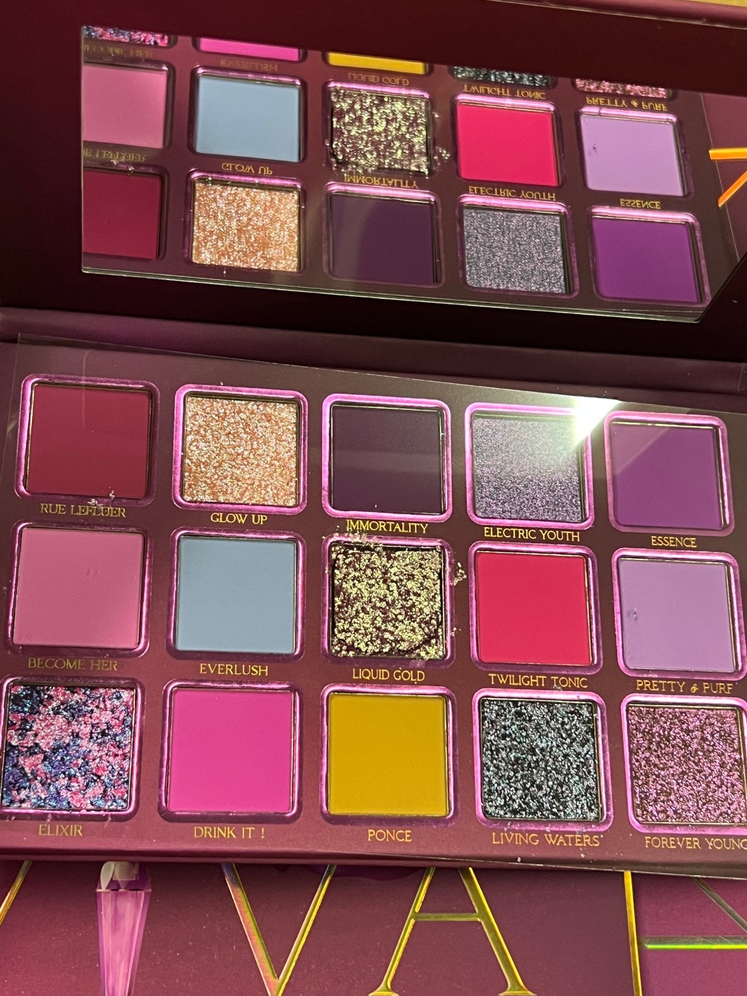 Siempre Viva Palette - 2. Wahl/ 1 Shade defekt