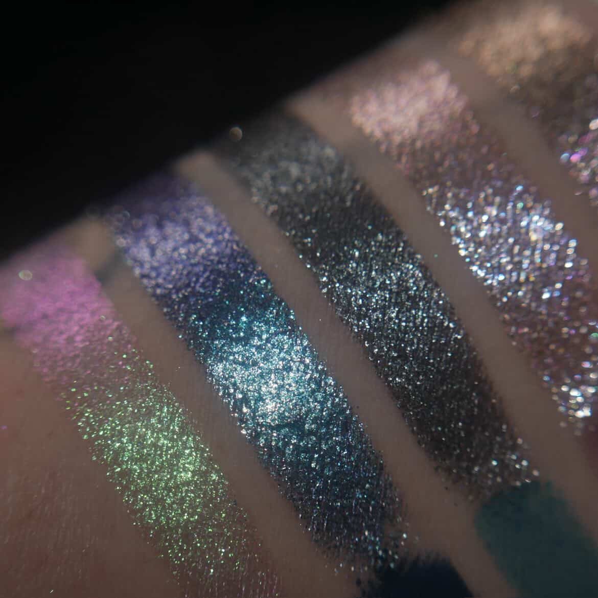 Silver & Cold Eyeshadow Palette