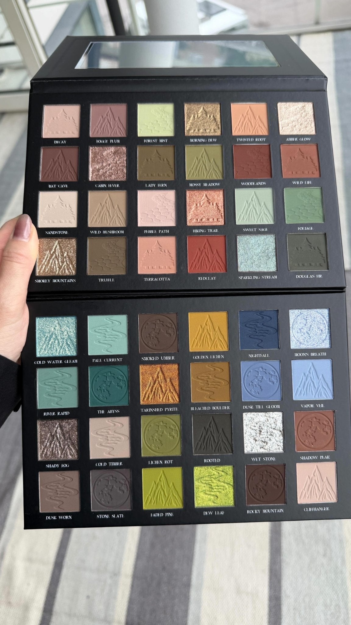 "Down to Earth Volume 2" Eyeshadow Palette