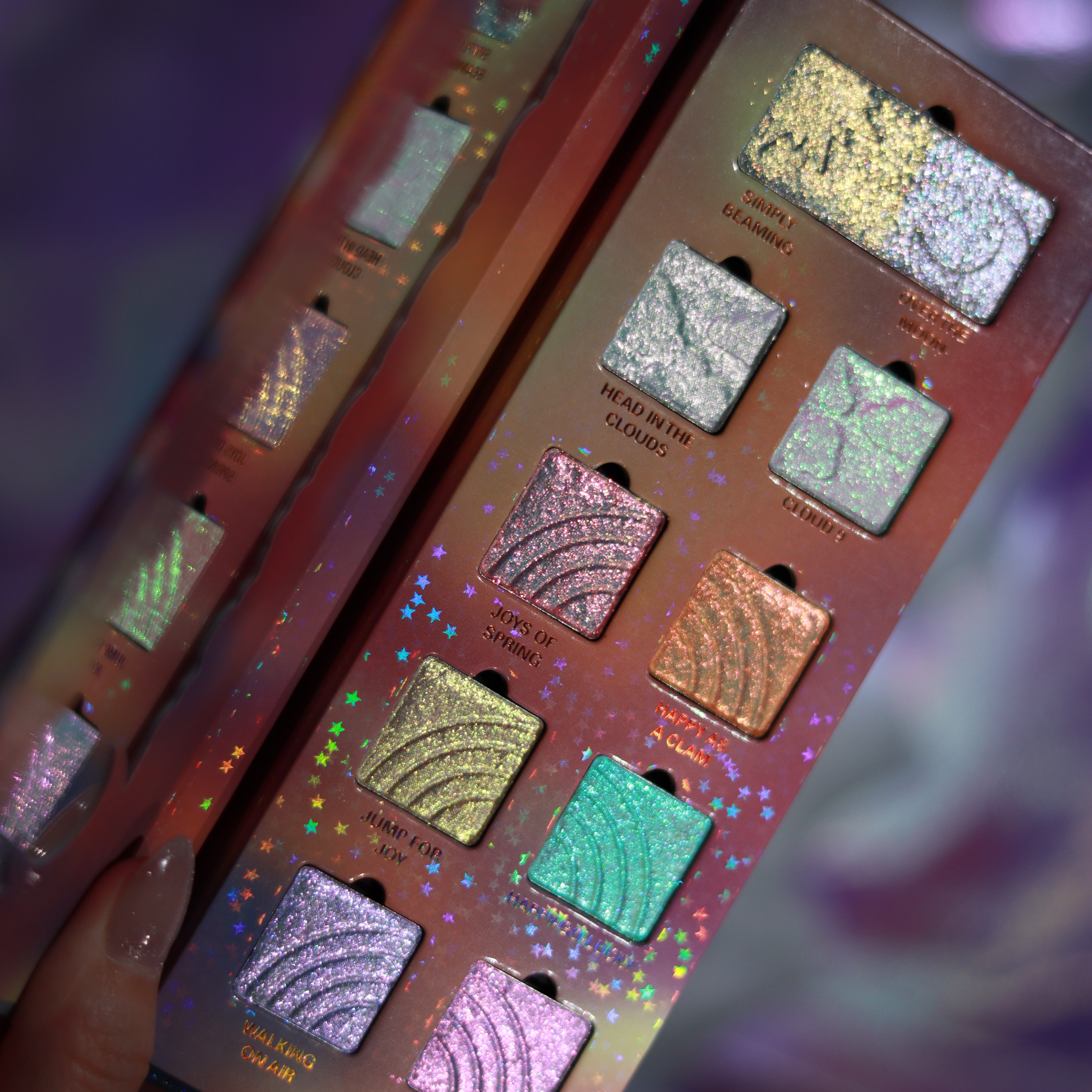 On Topper the World Palette