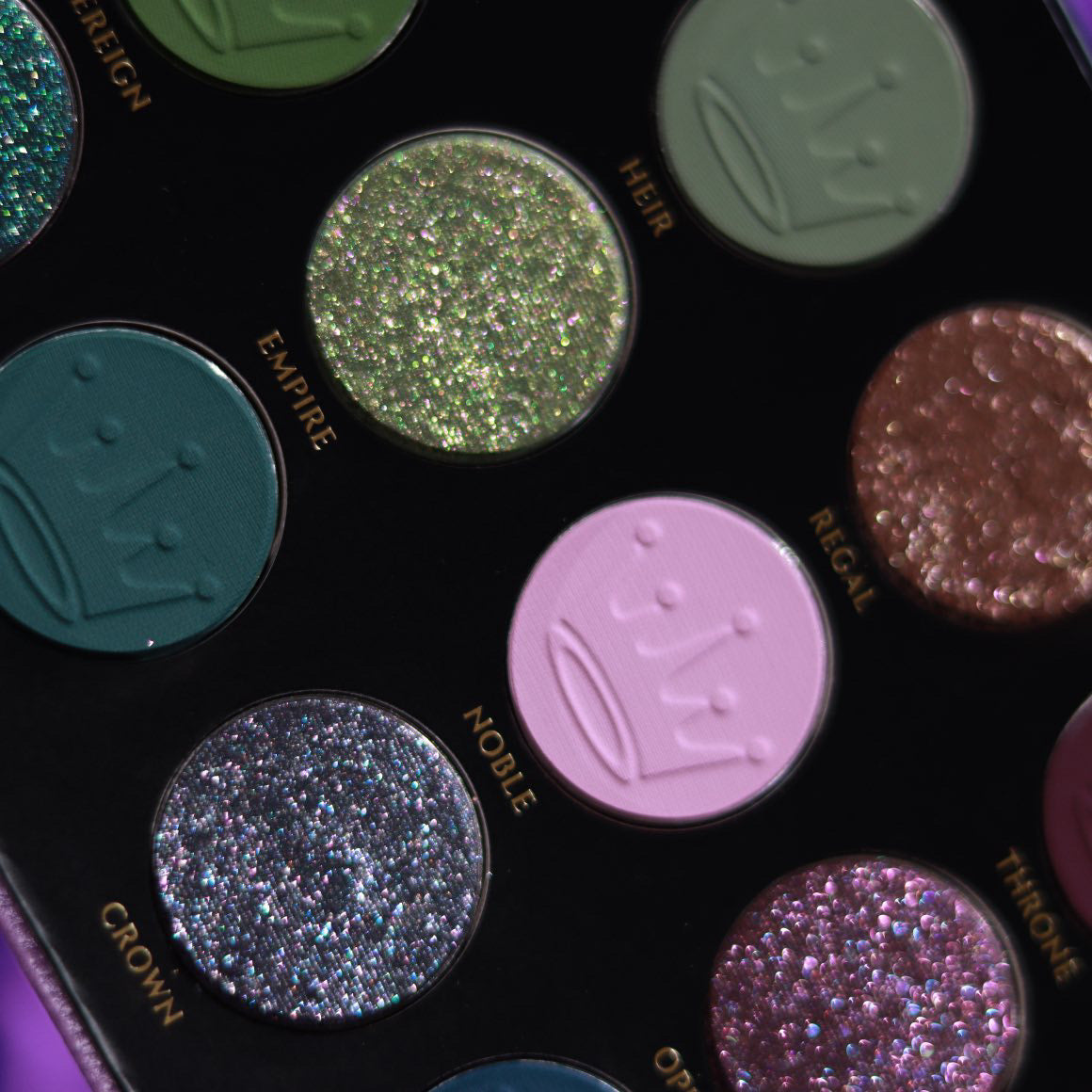 Crown Legacy | Glaminatrix X Monolith