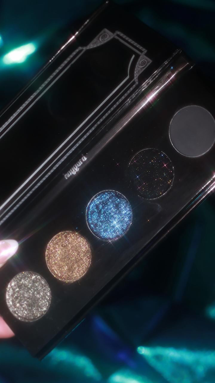 Captive to Night Palette