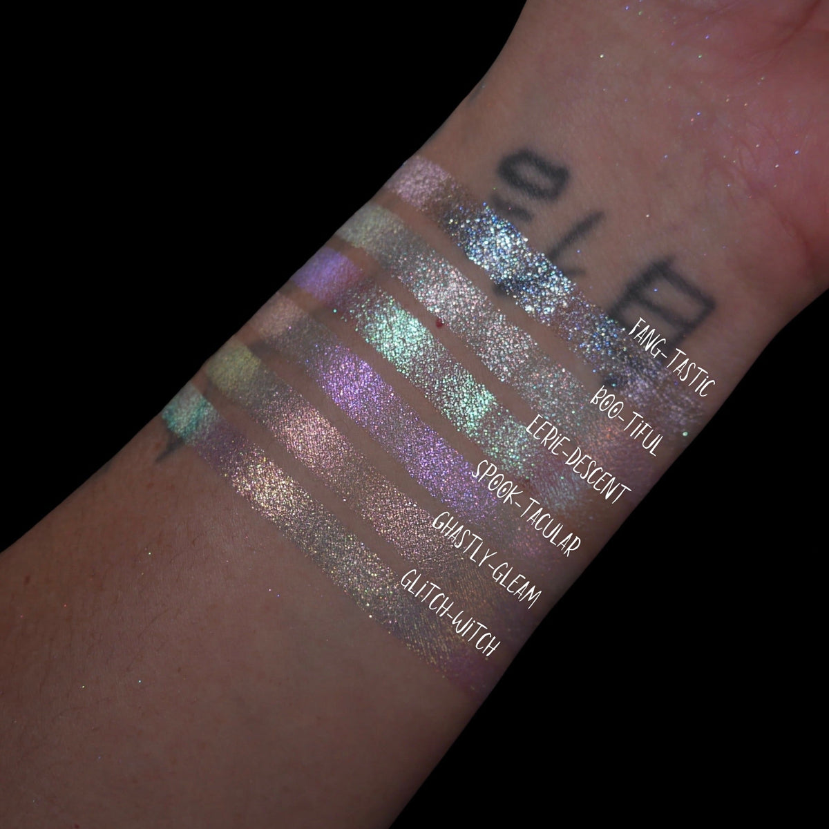 "Boo-Tiful" Single Eyeshadow – Bild 2
