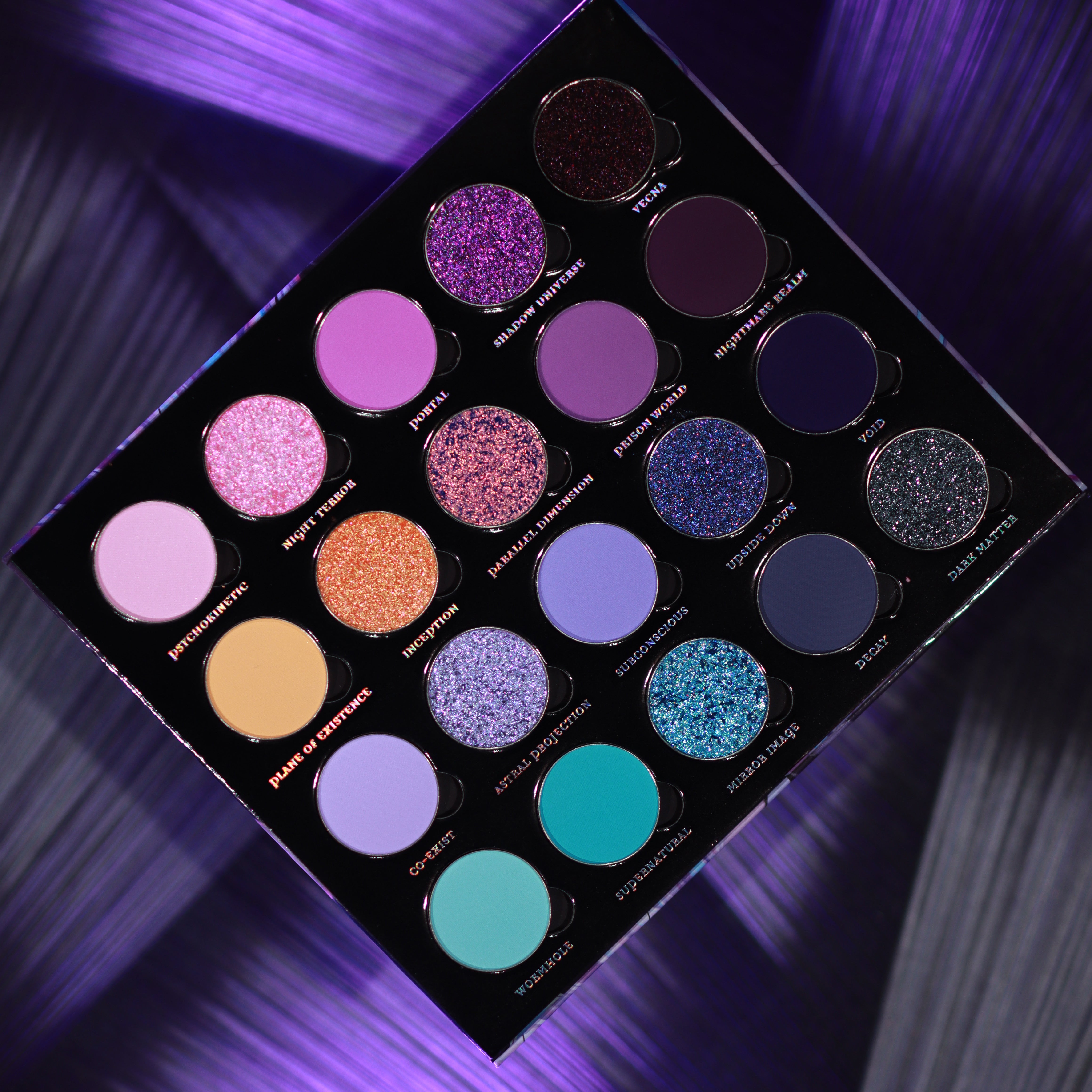 Dark Dreamscape Magnetic Palette