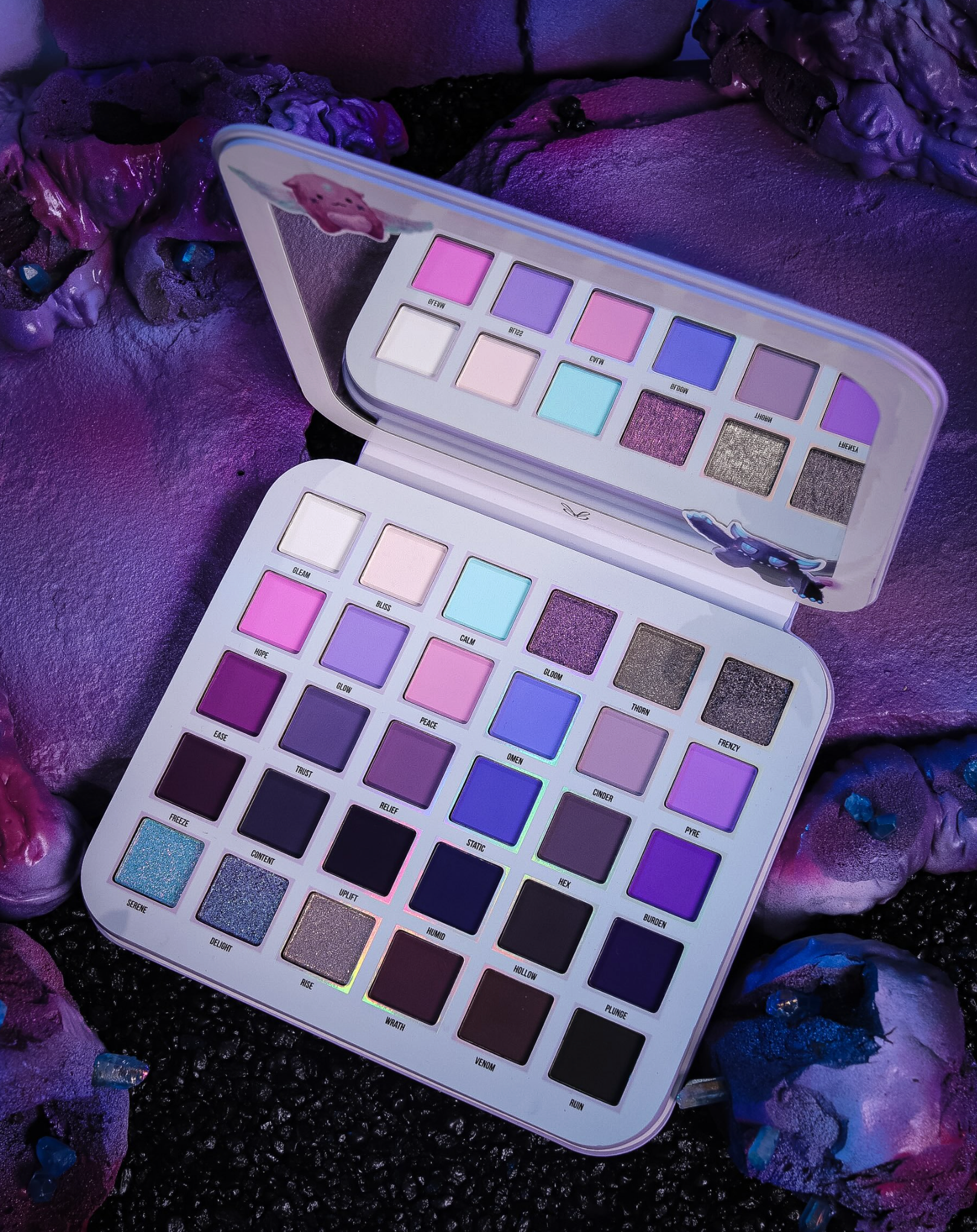 "Gleam X Gloom" Artistry Palette