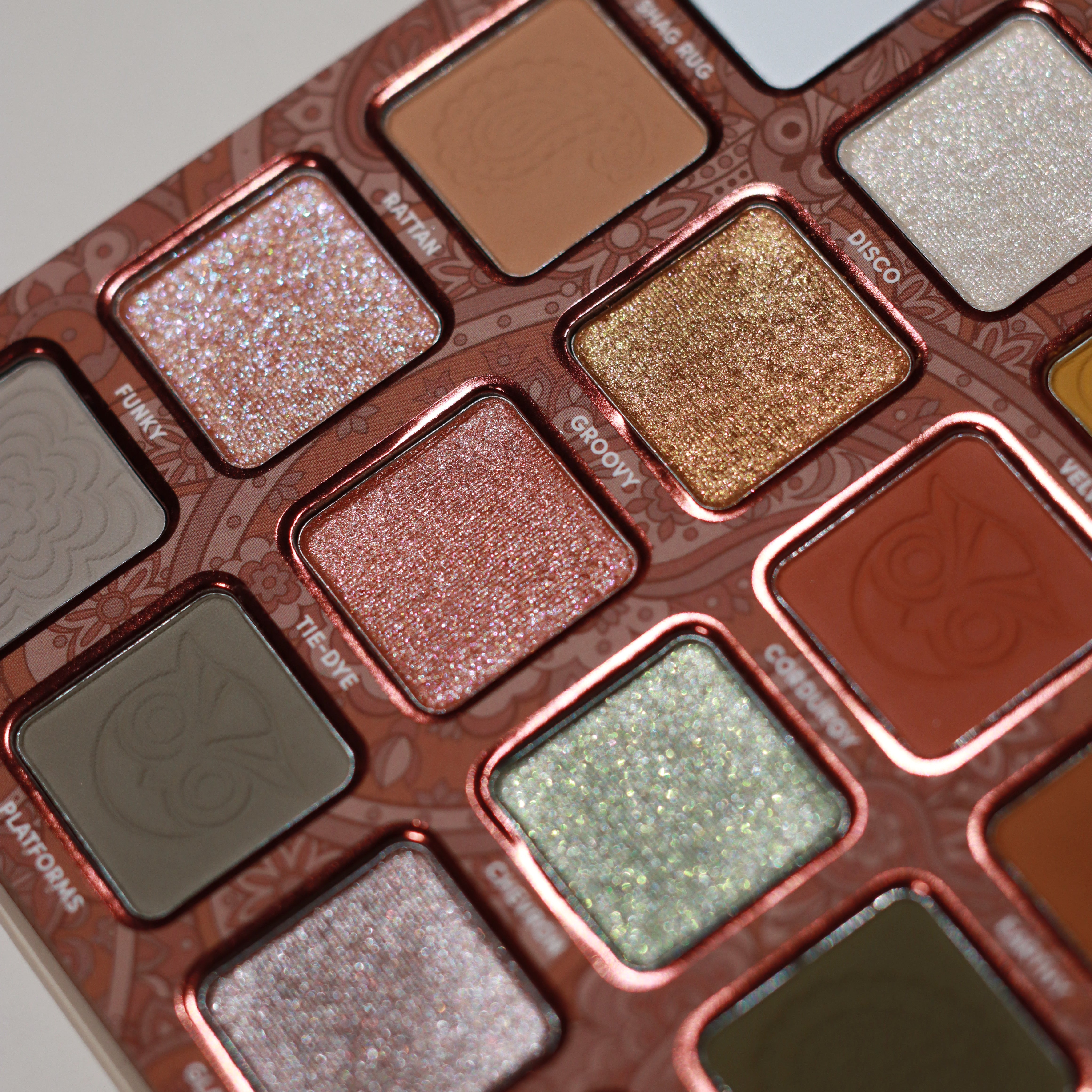 Paisley Hoot Palette