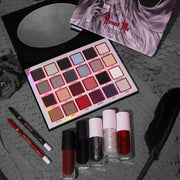 <tc>Haunt Me Palette *PREORDER!*</tc>