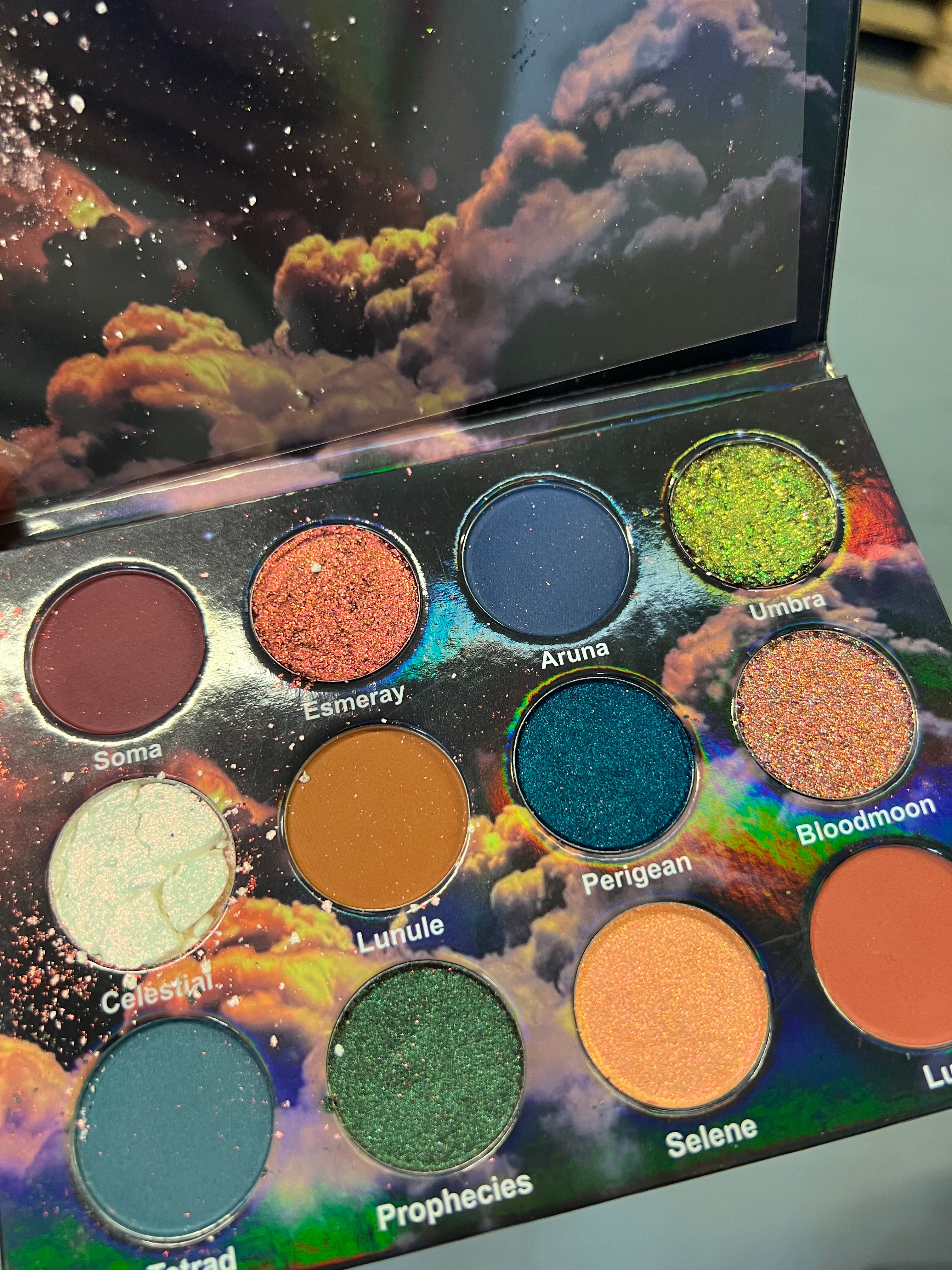 Blood Moon Palette | 1 Shade gebrochen "2. Wahl!"