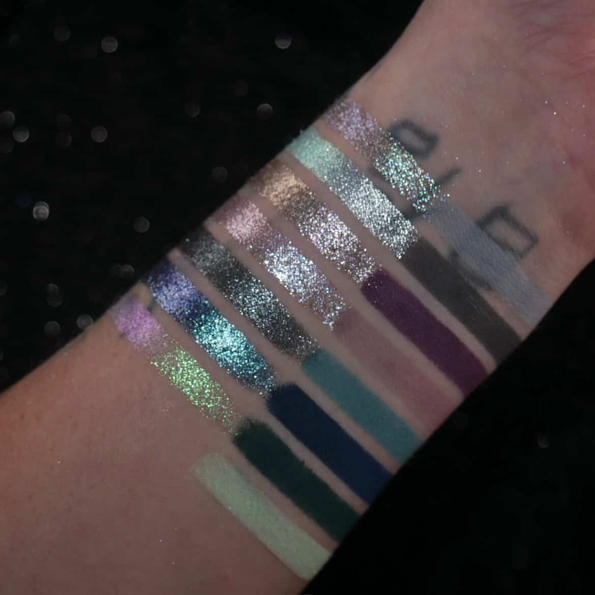 Silver & Cold Eyeshadow Palette