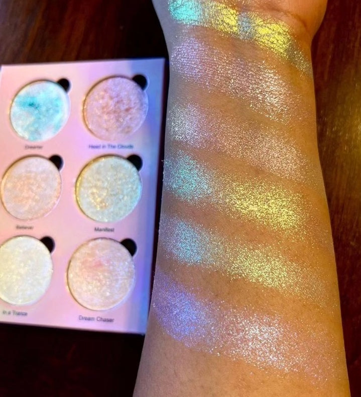 Daydreamer Highlighter Palette