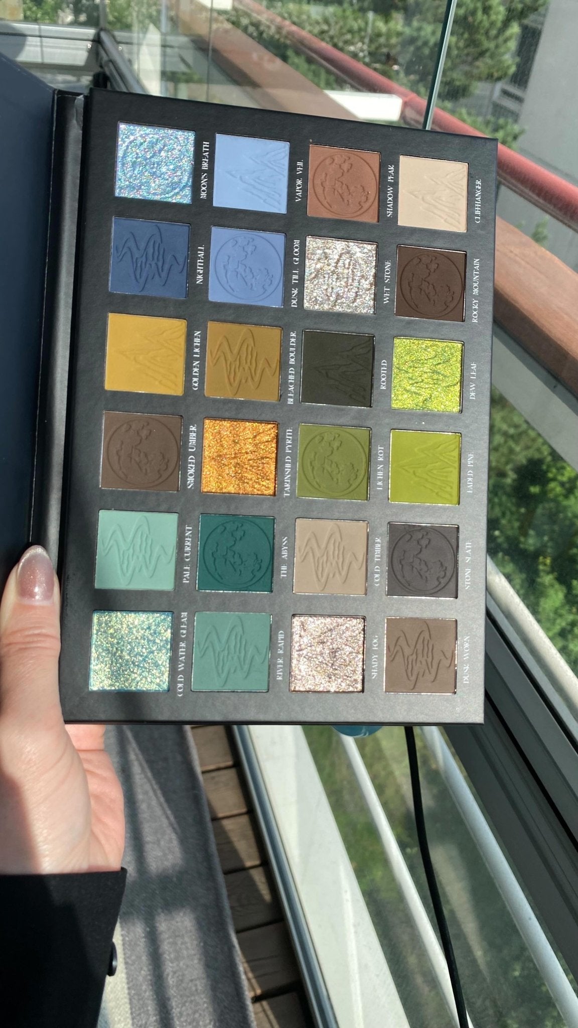 Down to Earth Eyeshadow Palette Vol. 2
