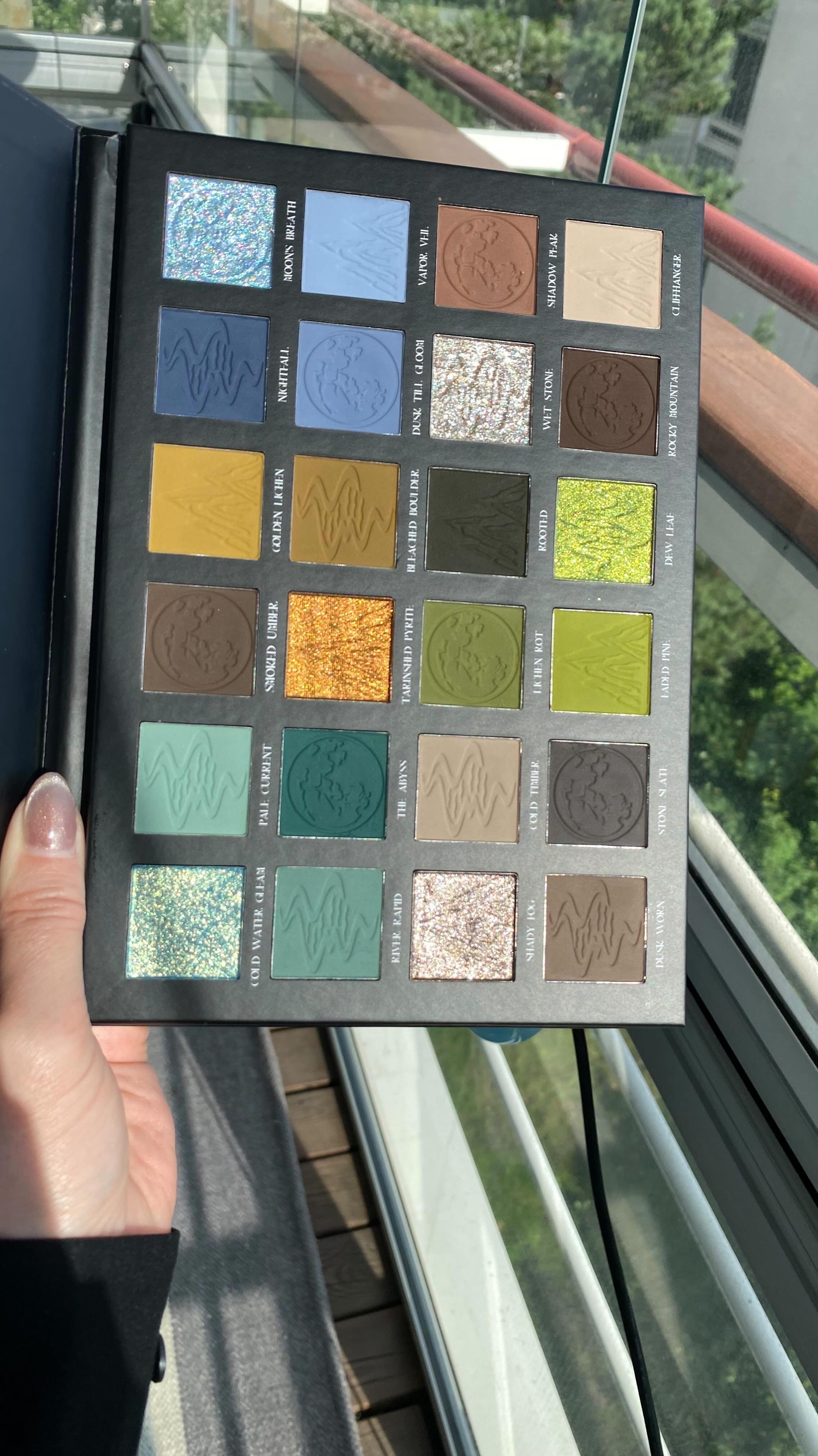 Down to Earth Eyeshadow Palette Vol. 2