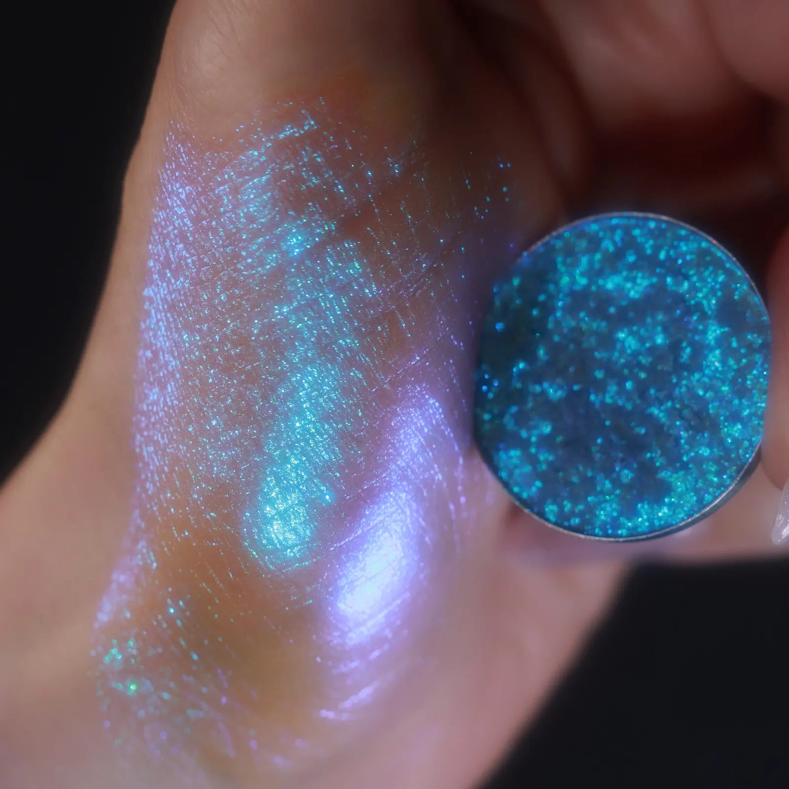 Multichrome Shadow Singles - Magnetic 26mm