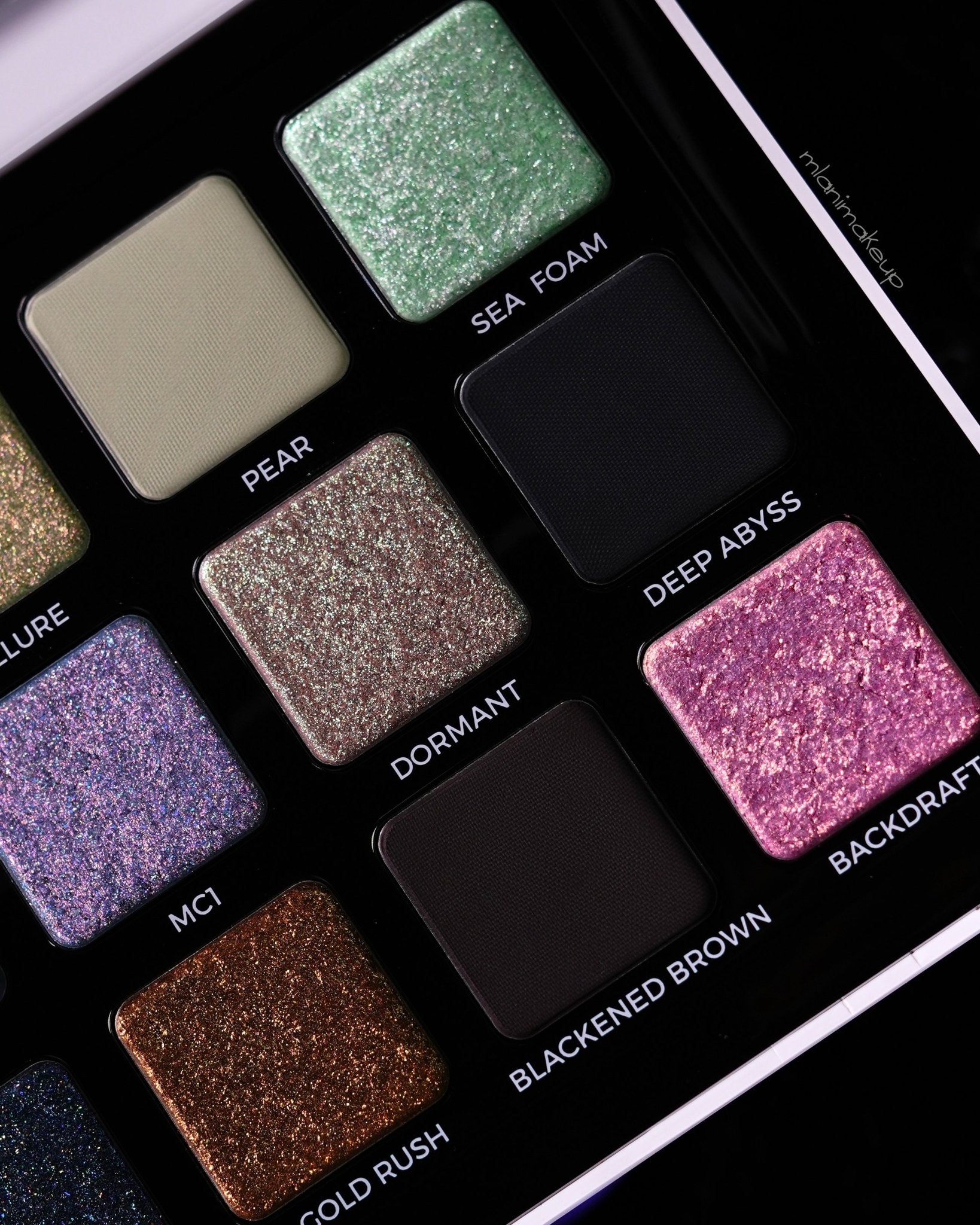 Emo Eyeshadow Palette