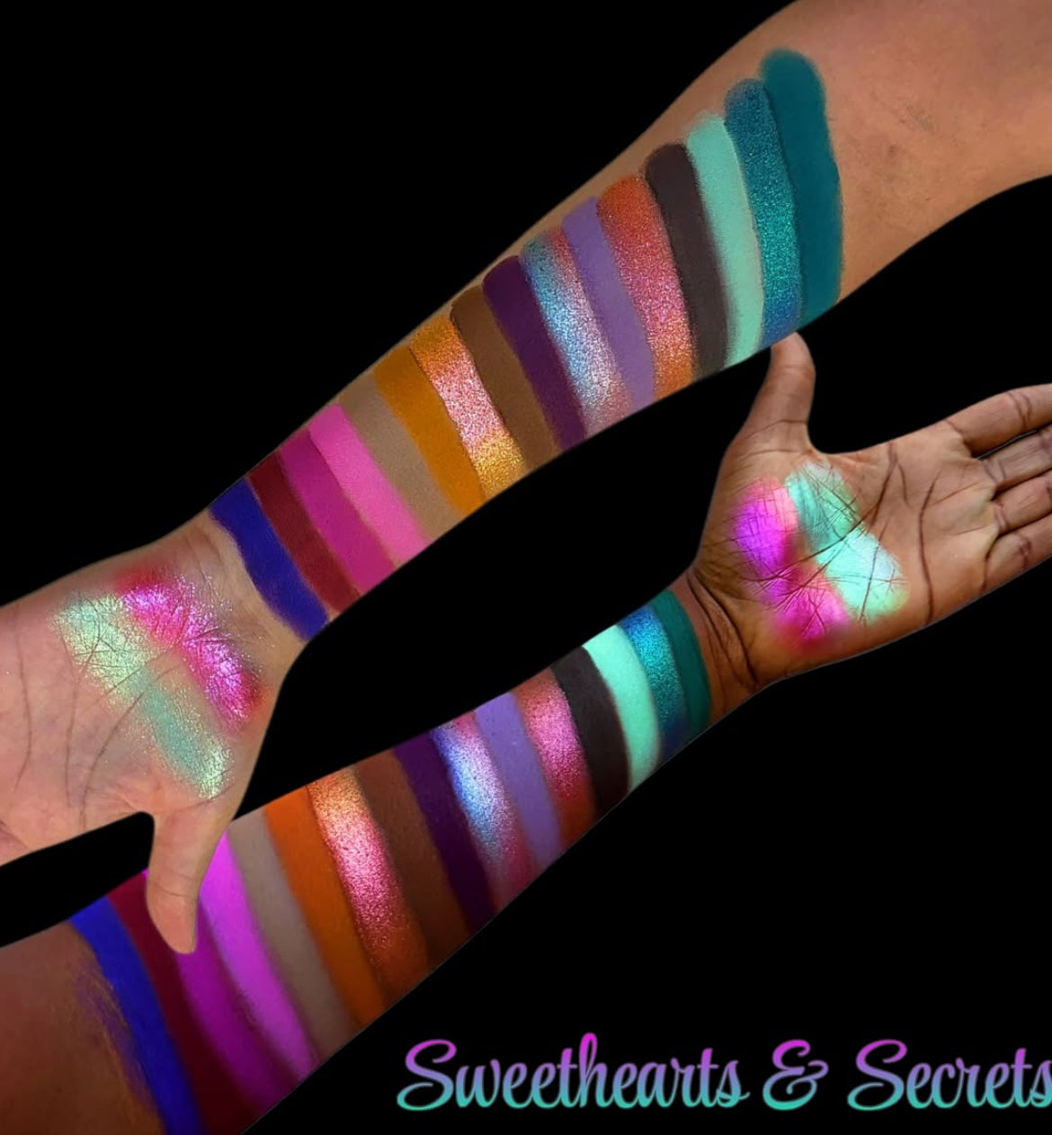 Sweethearts & Secrets Eyeshadow Palette