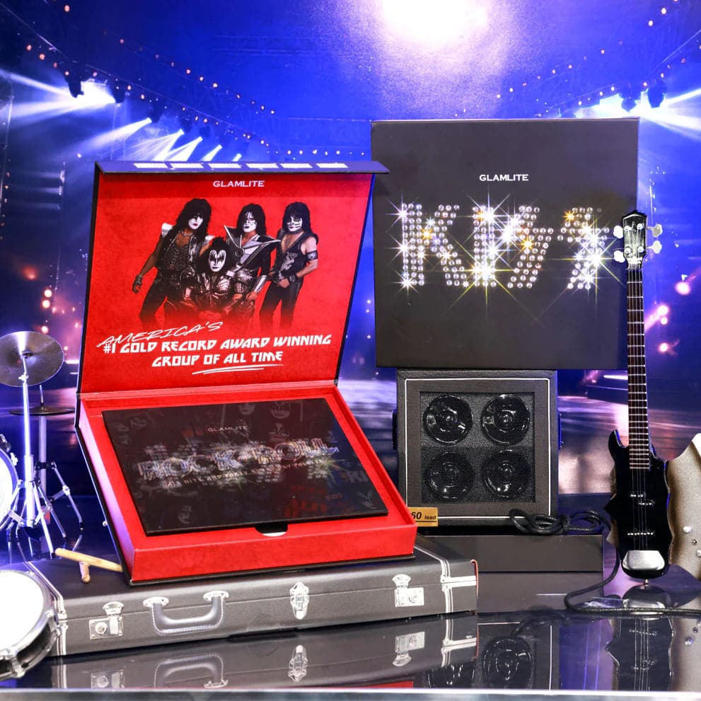 KISS™ X GLAMLITE PALETTE