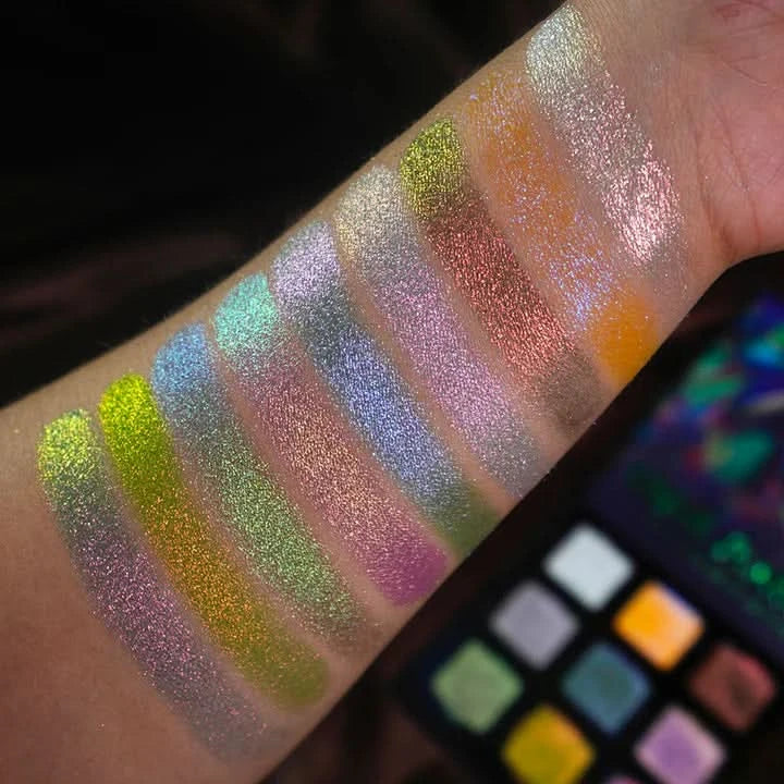 Light Scatters Multichromatic Palette | @badtothebrow Collaboration