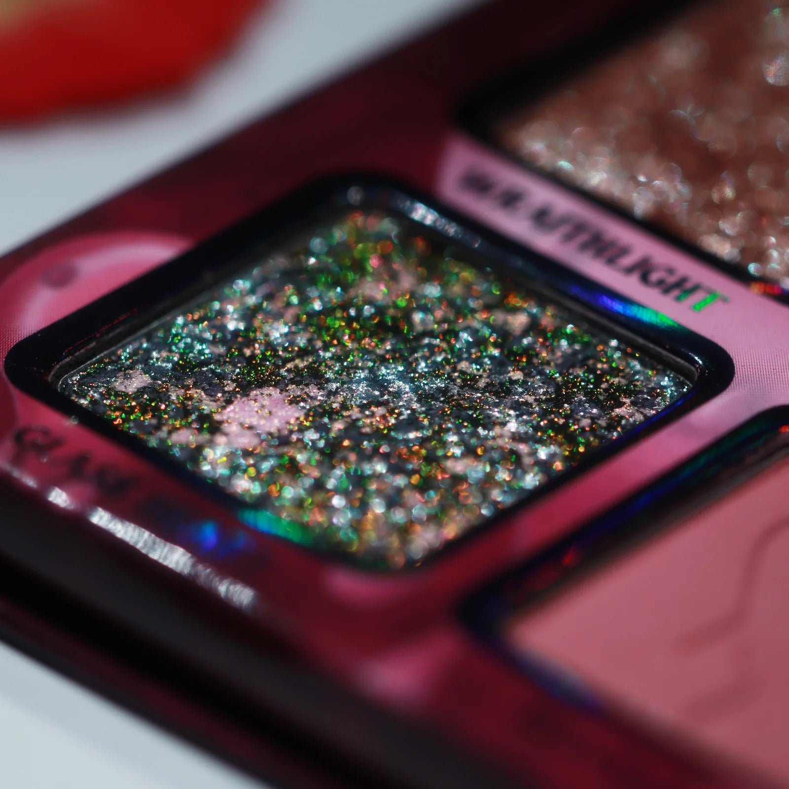 Bleeding Hearts Eyeshadow Palette