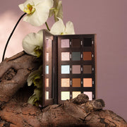 Mei Pang X Blend Bunny "Flora" Eyeshadow Palette