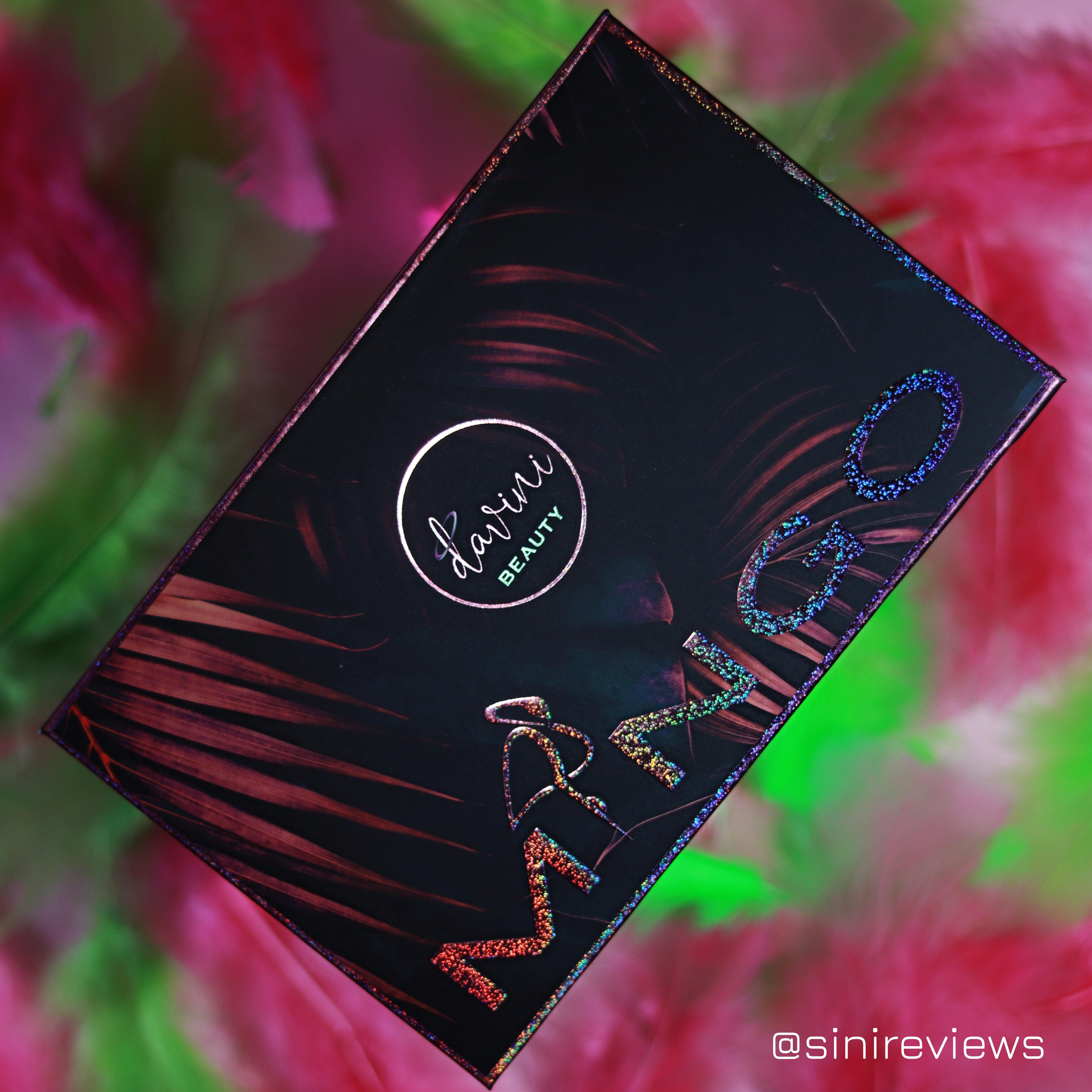 Mingo Eyeshadow Palette