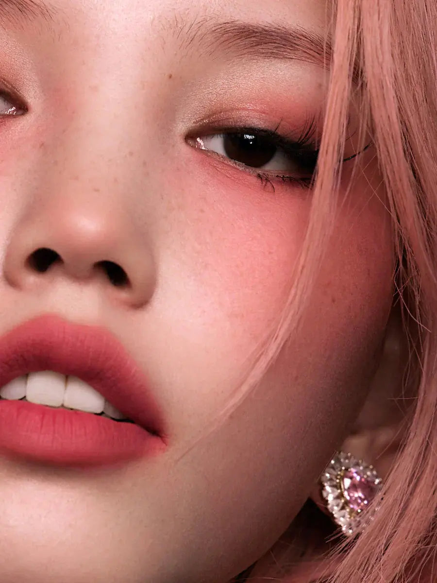 Mono Blushes Kaleidos