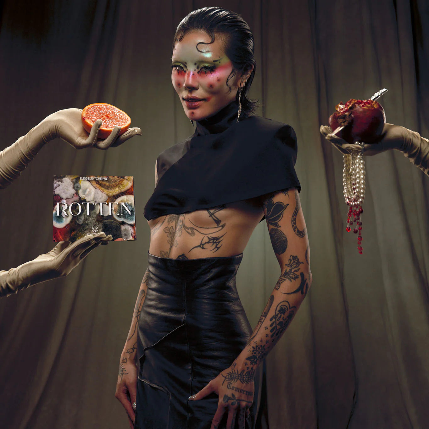 MEI PANG X Blend Bunny Rotten Palette