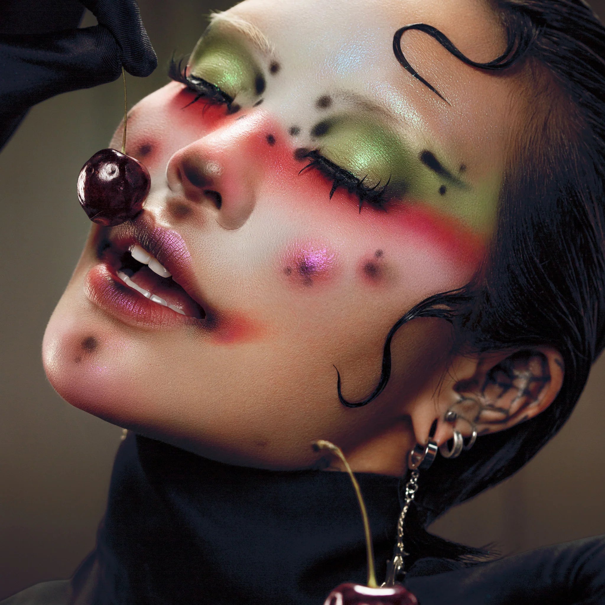 MEI PANG X Blend Bunny Rotten Palette