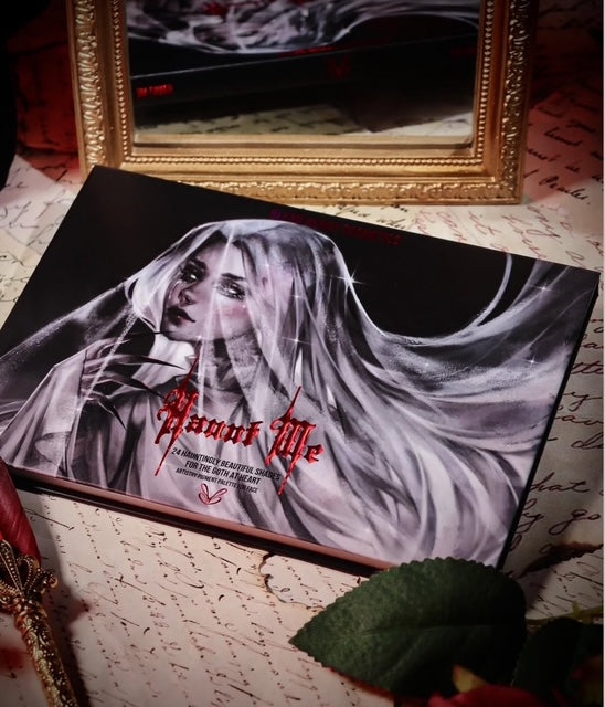 <tc>Haunt Me Palette *PREORDER!*</tc>