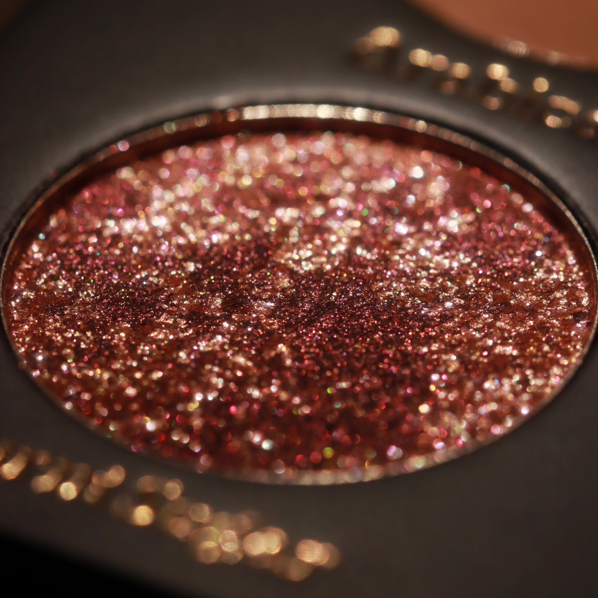 Arttitude Cosmetics „Espresso“ – Detailansicht 6