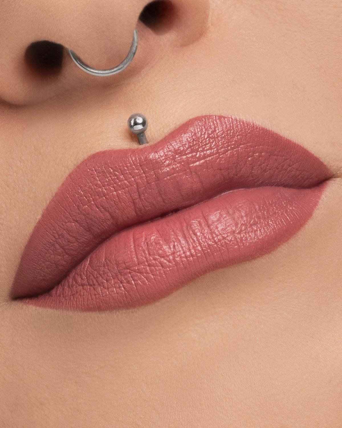Bewitched – Unearthly Cosmetics x Lively Ghosts, Produktbild 1