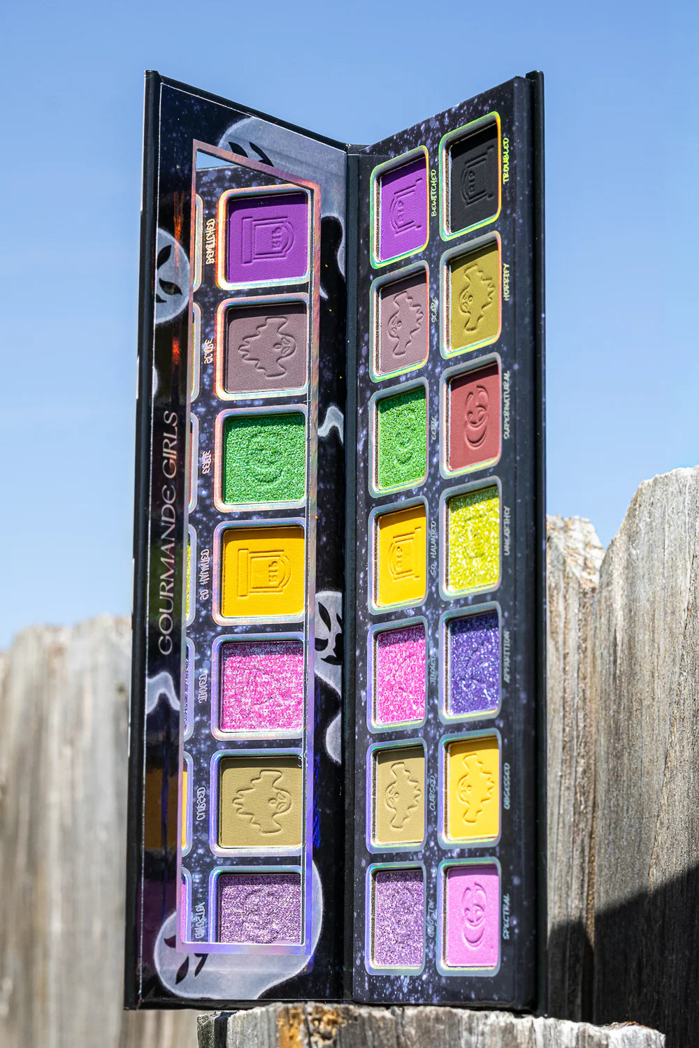 "Haunted" Eyeshadow Palette