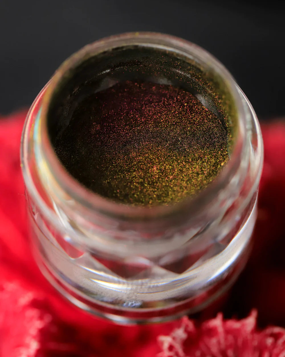 Multichrome Loose Eyeshadows - Bed Bug