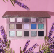 AMY LOVES EYESHADOW PALETTE