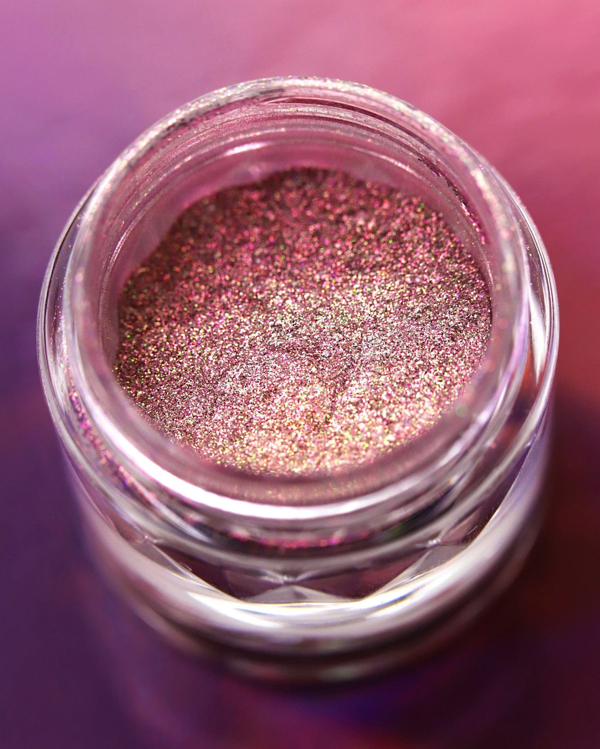 Romance Opal Multichrome Loose Eyeshadow